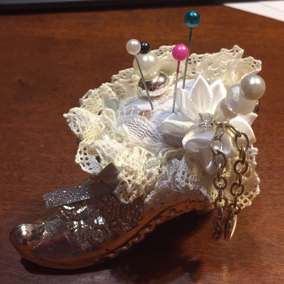 Japan vintage shoe pin cushion - Picture 1 of 8